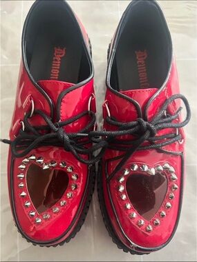 Demonia Red Patent Heart Cutout Lace-Up Platform Shoes size 8